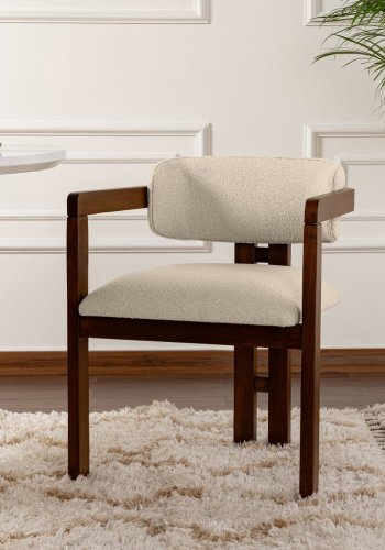 NORDVRK Mistral spisestuestol, med armlener - off-white polyester og valnttfarget bk