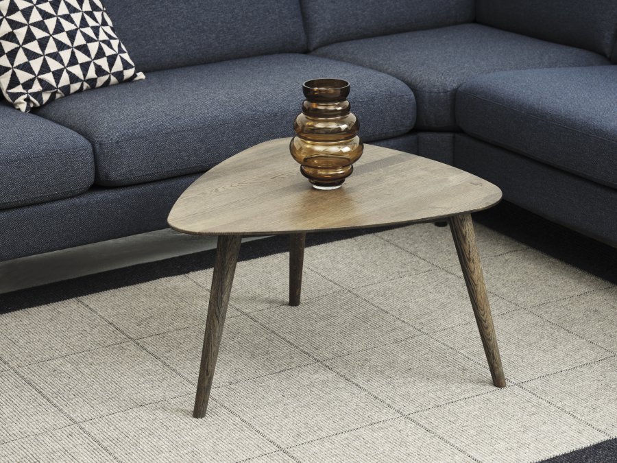 Samoa Couchtisch, dreieckig – geräucherte Eiche (74x70)