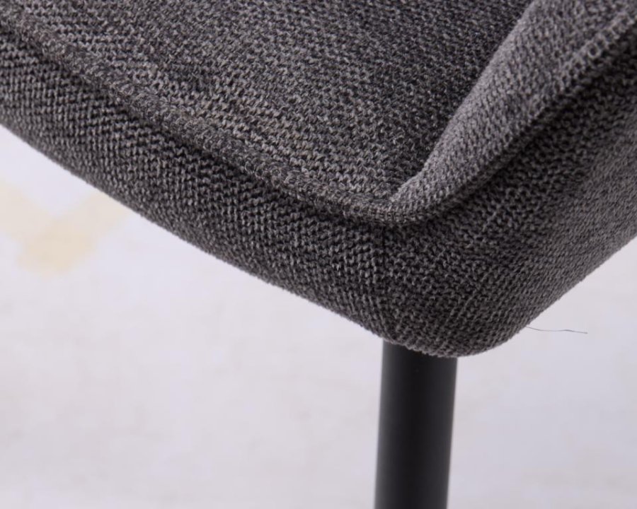 Nolan spisebordstol, stripe, m. armlen - mrkegr polyester og sort metall