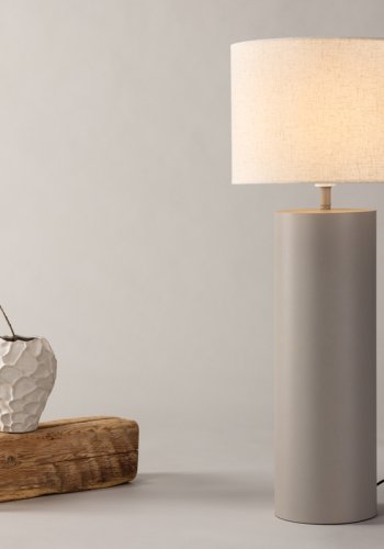 VIND KOLLEKSJON Ume x Josefin Lustig gulvlampe - lys gr lin og gr jern