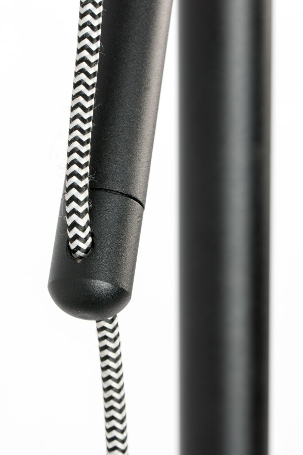 WHITE LABEL LIVING Tokio gulvlampe - svart jern