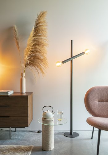 ZUIVER Hawk gulvlampe - svart jern