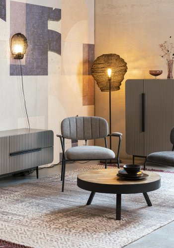 WHITE LABEL LIVING Lena gulvlampe - sort jern