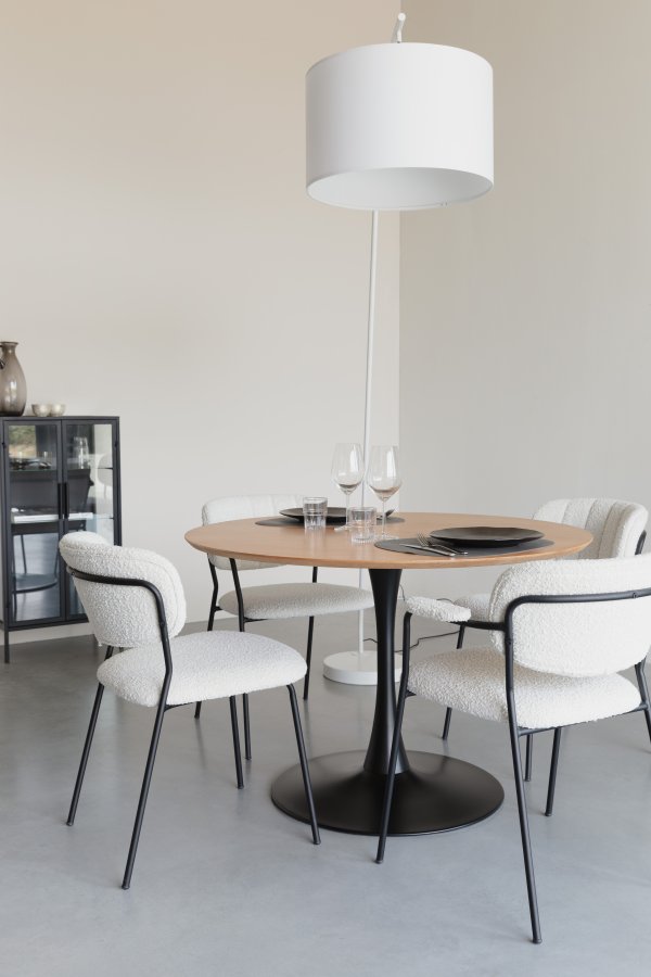 WHITE LABEL LIVING Martine gulvlampe - hvit metall