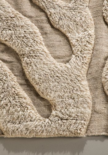 VIND COLLECTION Trondheim x Josefin Lustig teppe, firkantet - beige ull (400x400)