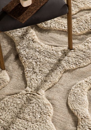 VIND COLLECTION Trondheim x Josefin Lustig teppe, firkantet - beige ull (400x400)