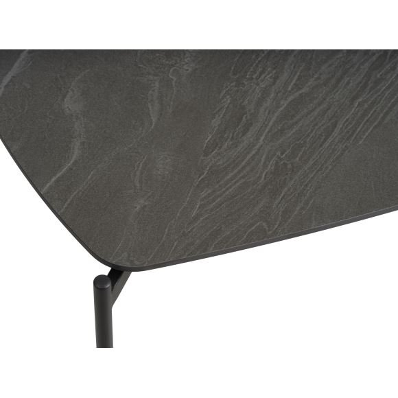 Couchtisch Malta, rechteckig – anthrazitgraue Keramik und schwarzes Metall (120 x 70 x H: 50)