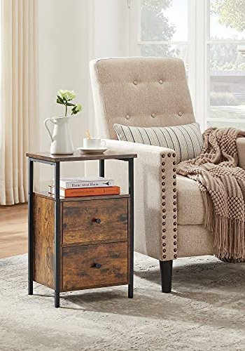 VASAGLE nattbord, m. 1 pen hylle og 2 skuffer - rustikk brun sponplate og sort stl (38x28)