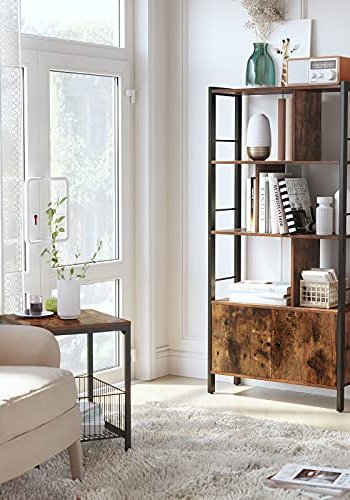 VASAGLE bokhylle, m. 2 drer og 4 hyller - rustikk brun sponplate og sort stl