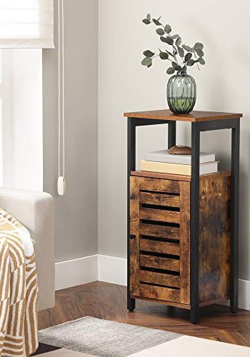 VASAGLE sidebord, m. 1 sprossedr, 1 pent rom og 1 hylle - rustikk brun sponplate og sort stl (37x30)