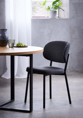 Fowler spisestol - mrkegr polyester og sorte ben