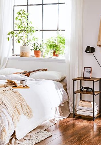 VASAGLE sidebord, m. 2 hyller, rektangulre - rustikk brun sponplate og sort stl (34x30)