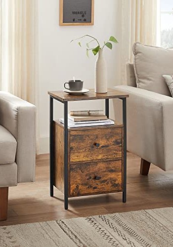 VASAGLE nattbord, m. 1 pen hylle og 2 skuffer - rustikk brun sponplate og sort stl (38x28)