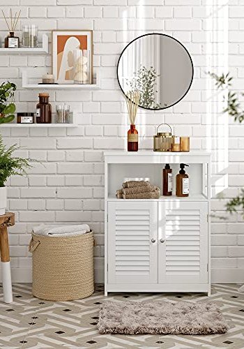 VASAGLE baderomsskap, m. 2 sprossedrer, 1 hylle og 1 rom - hvit MDF