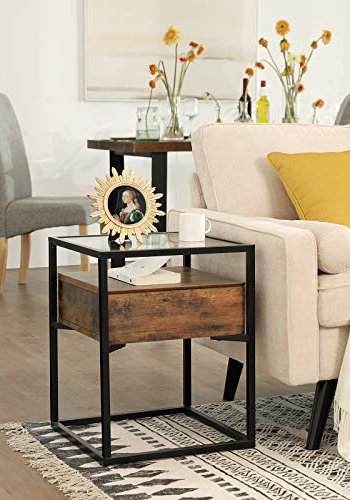 VASAGLE Beistelltisch, mit Ablage und Schublade – Klarglas, rustikale braune Spanplatte und schwarzes Eisen (43x43)