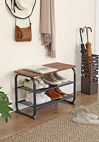 VASAGLE inngangsbenk, m. 2 mesh hyller for sko - rustikk brun sponplate og svart stl (66x30)