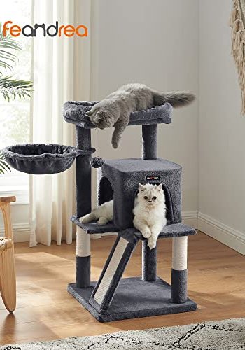 FEANDREA skrapestolpe, 3 niver, 1 plattform, 1 hule, 1 pom pom, 1 kurv - rykgr plysj