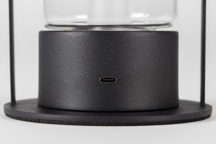 ZUIVER Smarty bordlampe, oppladbar - svart jern