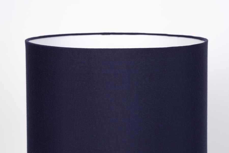 WHITE LABEL LIVING Kaja bordlampe - mrkebl skjerm og strykejern