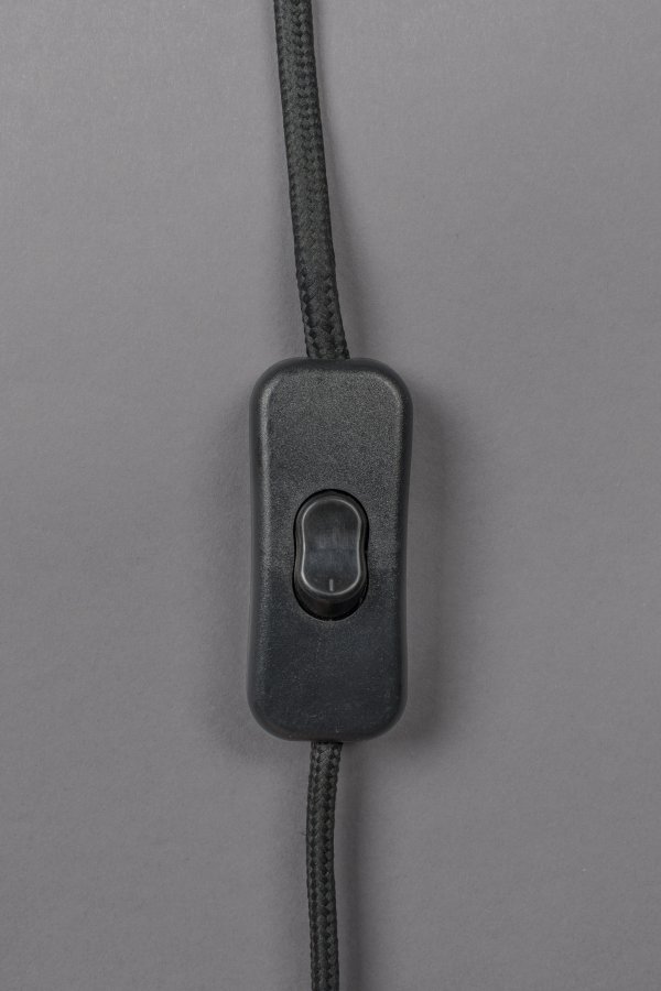 DUTCHBONE Russel bordlampe - ekte lin og keramikk