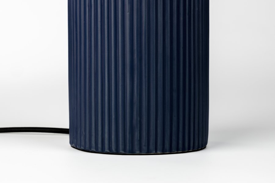 ZUIVER Dash bordlampe S - opalt glass og kongebl keramikk