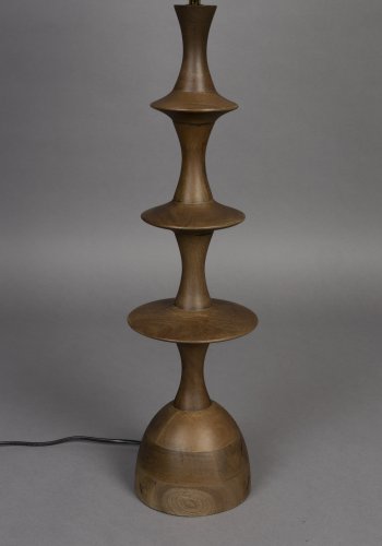 DUTCHBONE Cath Tischlampe - Leinen und walnussfarbenes Mangoholz