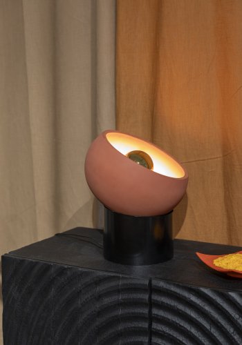 DUTCHBONE Zahra Tischleuchte S - Terra Terrakotta und schwarzes Metall