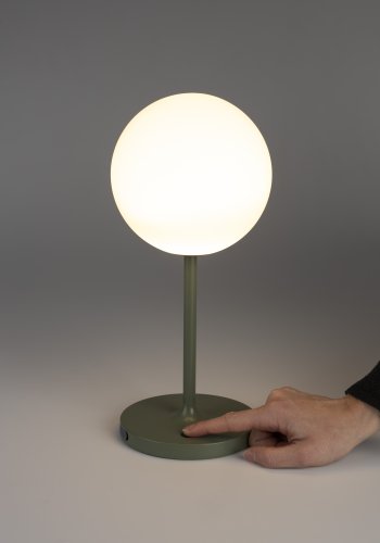 WHITE LABEL LIVING Hub bordlampe - polypropylen og grnn