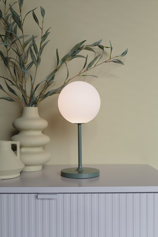 WHITE LABEL LIVING Hub bordlampe - polypropylen og grnn