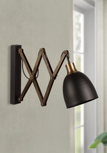 
LUMI vegglampe - gull og svart metall, justerbar dybde
