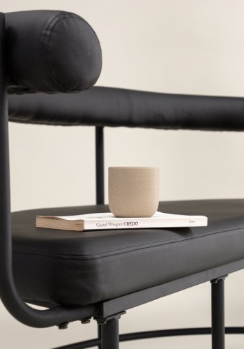 VINN KOLLEKSJON Stallhagen x Josefin Lustig benk, m. ryggsttte, halvmne - sort PU og sort stl