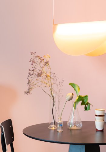 ZUIVER Rani taklampe - rosa glass og jern