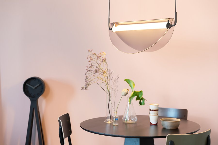 ZUIVER Rani taklampe - rkt glass og jern