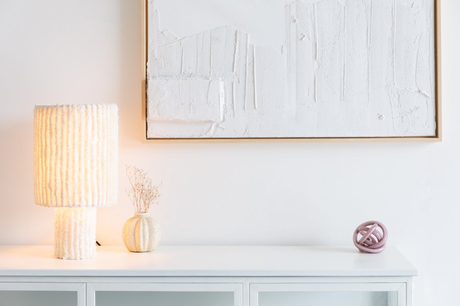 WHITE LABEL LIVING Arjun Bred taklampe - hvit bomull