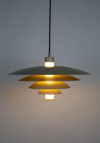 ZUIVER Cole taklampe - beige metall