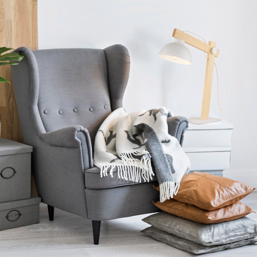 TK Oslo bordlampe - hvit metall og tre