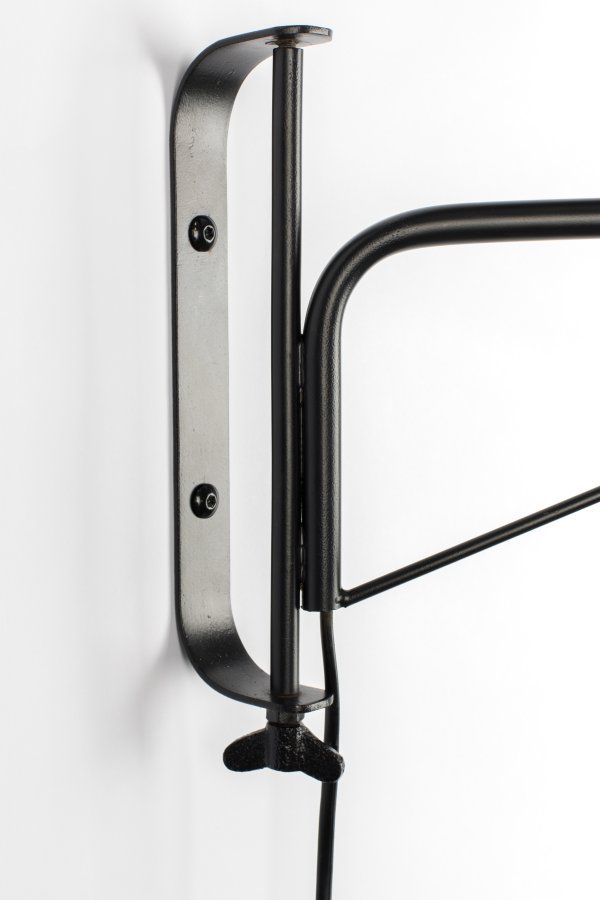 WHITE LABEL LIVING Lasse vegglampe - svart jern