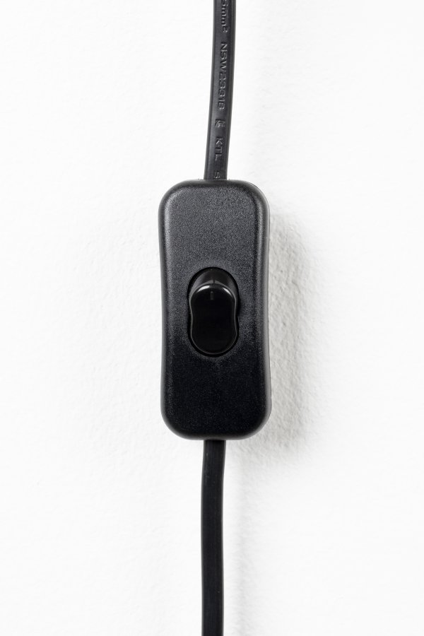 WHITE LABEL LIVING Alen vegglampe - gulljern