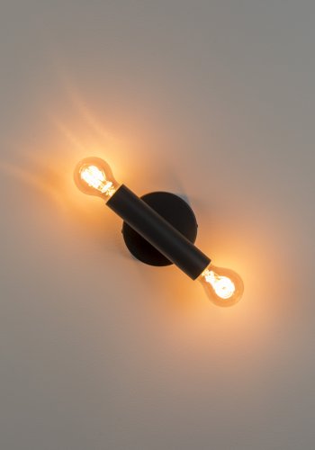 ZUIVER Hawk vegglampe - svart jern