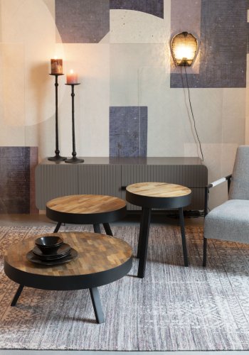 WHITE LABEL LIVING Lea Svart vegglampe - svart metall