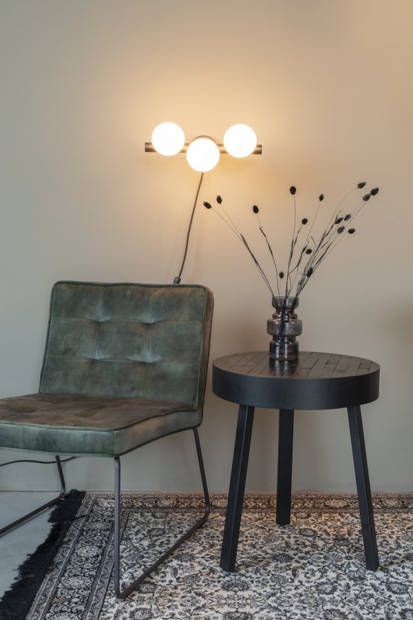 WHITE LABEL LIVING Monica Hvit vegglampe - hvitt glass og svart