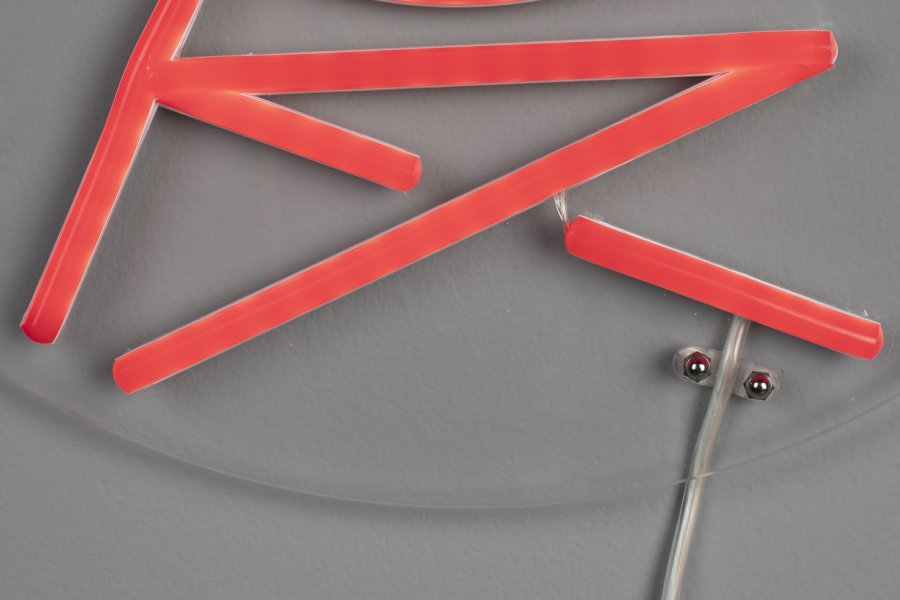 DUTCHBONE Neon Vegglampe Sya Sommer