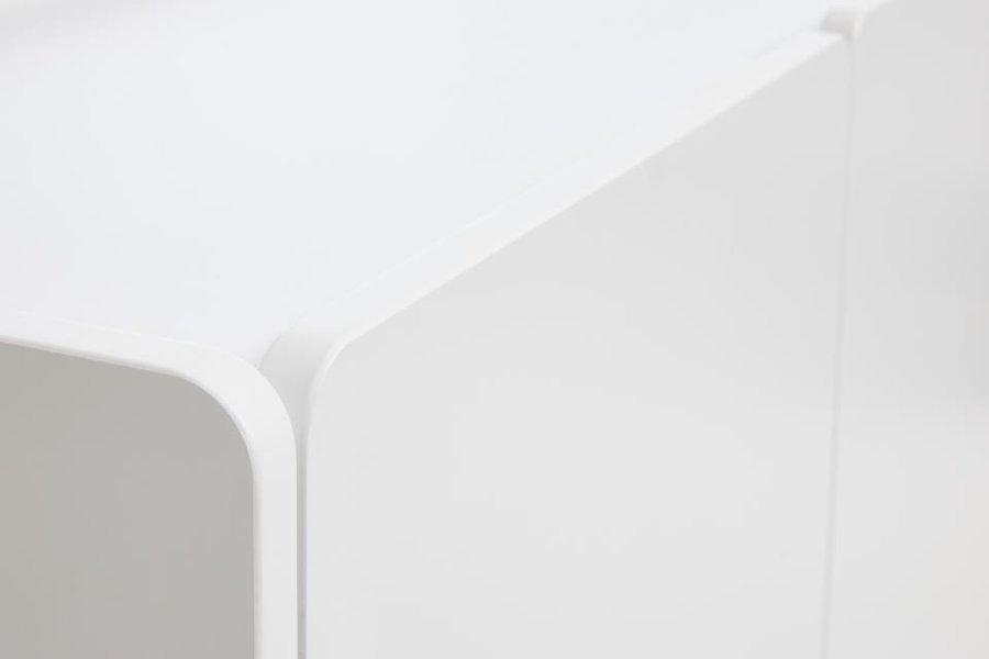 Bera sk�nk, m. 4 l�ger og 2 hylder - hvid MDF og jern (B:160)