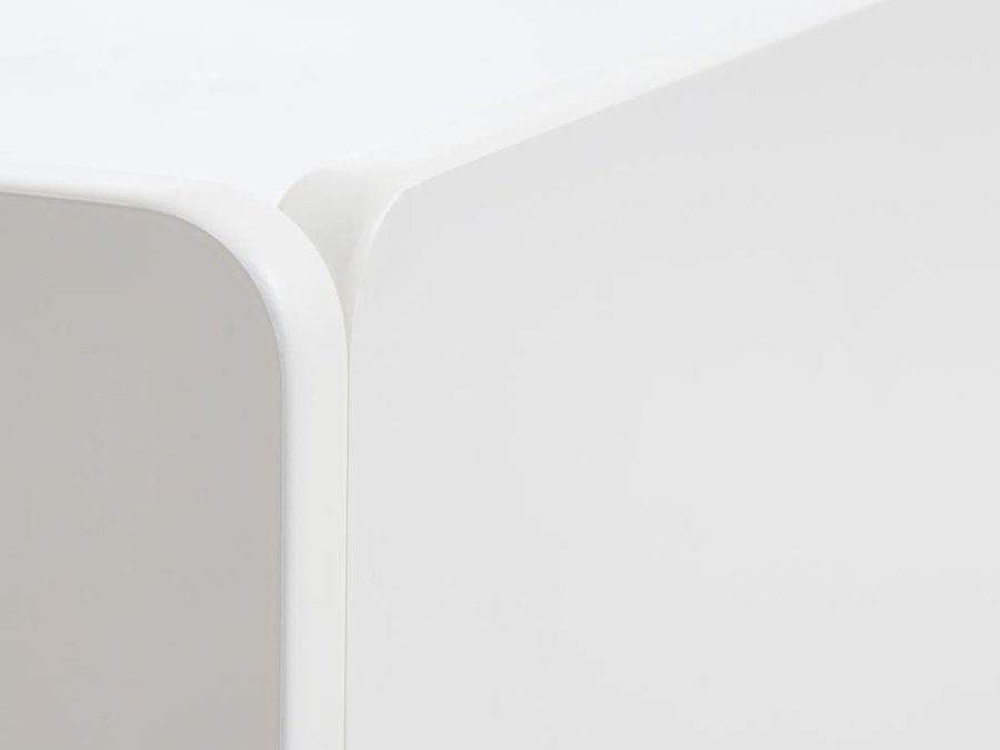 Bera TV-bord, m. 4 l�ger - hvid MDF og jern (160x45)