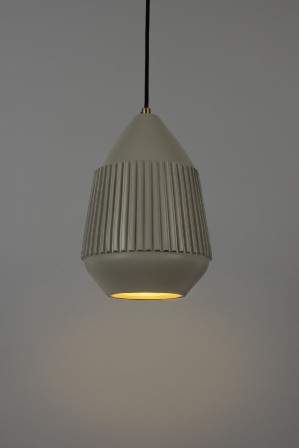 WHITE LABEL LIVING Aysa Tall taklampe - ekte aluminium