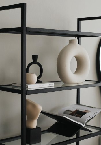 FUNZI LIVING K100 Bücherregal, m. 5 Regale - gehärtetes Glas und schwarzes Metall