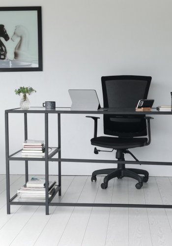 NORDVÄRK Master-Schreibtisch, mit 2 Regalen – Glas und schwarzes Metall (130x60)