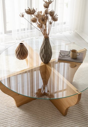 NORDVÄRK Amphora Couchtisch, rund – Glas und teakfarbenes Holz (92)