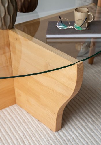 NORDVÄRK Amphora Couchtisch, rund – Glas und teakfarbenes Holz (92)