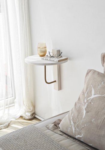 NORDVRK Reve vegghylle - hvitt tre og gullmetall